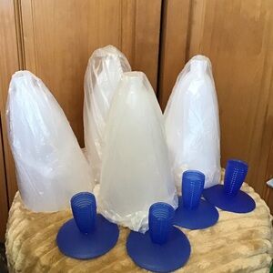 Tupperware Goblets/Parfait cups Set of 4